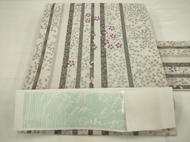 平和屋着物●本場筑前博多織 八寸名古屋帯 舞桜文 ほていや扱い 正絹 逸品 AABJ6934pf