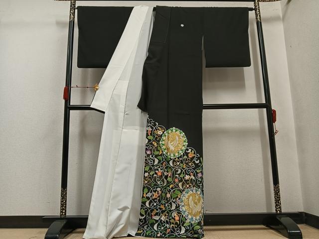 平和屋着物●豪華黒留袖 駒刺繍 花鳥唐草文 金彩 正絹 逸品 AABJ7200ph