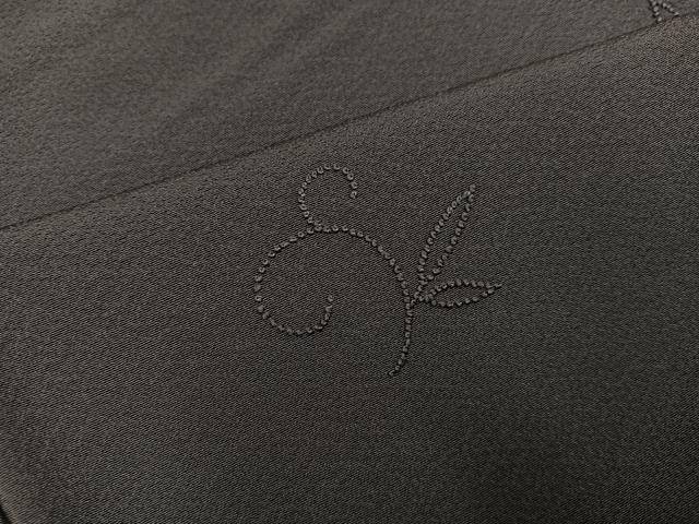 平和屋着物●中国三大刺繍 相良刺繍 無地絵羽訪問着 花唐草文 色無地 黒橡色 正絹 逸品 AABJ7207ph