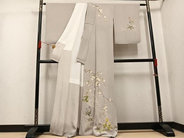 平和屋着物●訪問着 友禅 草花文 金彩 鬼しぼ縮緬 正絹 逸品 AABJ7216ph