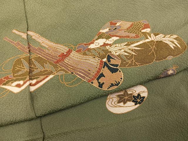 平和屋着物●訪問着 作家物 楽器花文 金彩 高砂ちりめん 仮絵羽 正絹 逸品 未使用 AABJ7231ph