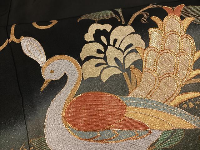 平和屋着物●豪華黒留袖 作家物 駒刺繍 綾五彩 善之助 花鳥更紗 暈し染め 金彩 正絹 逸品 AABJ7260ph