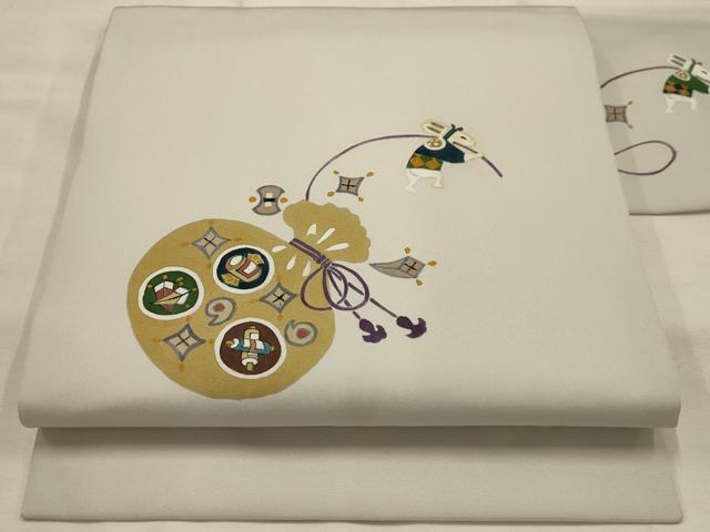 平和屋着物●塩瀬 九寸名古屋帯 作家物 手描き 兎 宝尽くし 正絹 逸品 AABJ7496sx