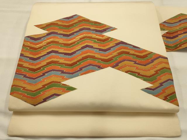 平和屋着物●塩瀬 九寸名古屋帯 駒刺繍 松皮菱文 金彩 正絹 逸品 AABJ7600sx