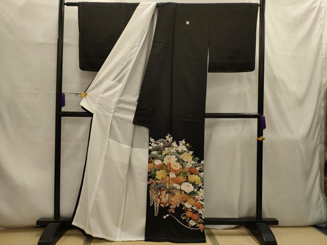 平和屋着物■豪華黒留袖 駒刺繍 花車文 金銀彩 正絹 逸品 AABJ7895sx