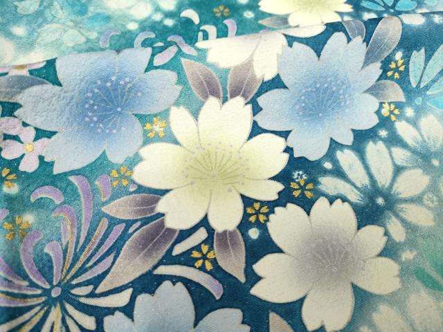 平和屋着物●豪華振袖 駒刺繍 舞花文 暈し染め 銀通し地 正絹 逸品 AABJ8195ck