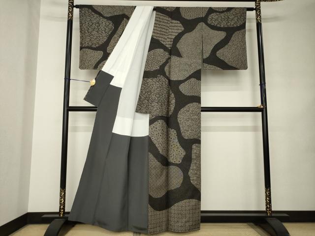 平和屋着物●二代目 川村久太郎 本場縞大島紬 訪問着 草花文 黒地 正絹 逸品 AABJ8207ck
