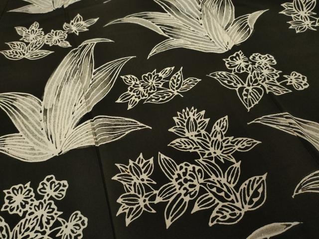 平和屋着物●上質な小紋 草花文 ろうけつ染 黒地 正絹 逸品 AABJ8225ck