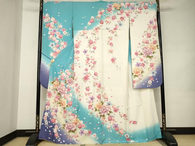 平和屋着物●豪華振袖 刺繍 舞花文 暈し染め 金彩 銀通し地 正絹 逸品 AABJ8228ck