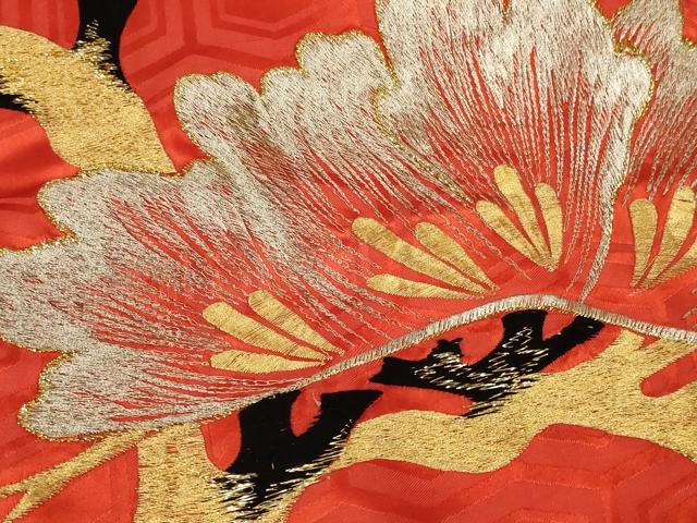 平和屋本店●色打掛 和装 婚礼 結婚式 花嫁 神社挙式 総刺繍 駒刺繍 飾花文 松 金銀糸 逸品 AABJ8248ou