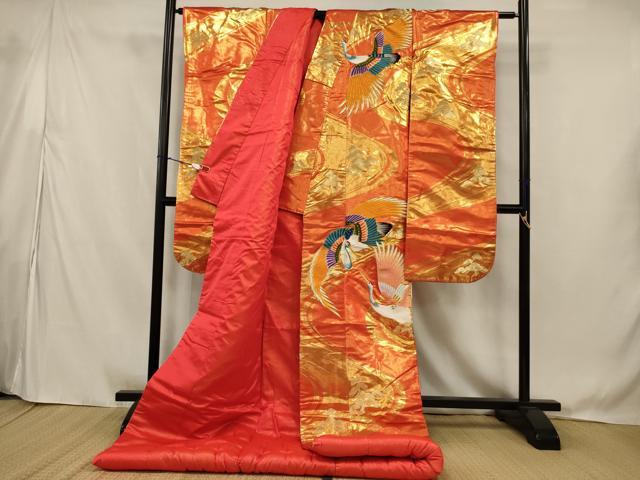 平和屋本店●色打掛 和装 婚礼 結婚式 花嫁 神社挙式 駒刺繍 流水飛鶴文 金糸 金通し地 逸品 AABJ8257ou