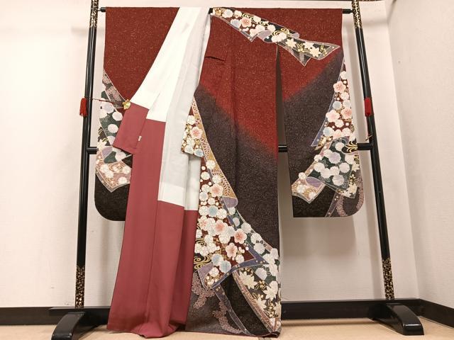 平和屋着物●豪華振袖 絞り 草花文 暈し染め 金彩 金通し地 正絹 逸品 AABJ8426ph