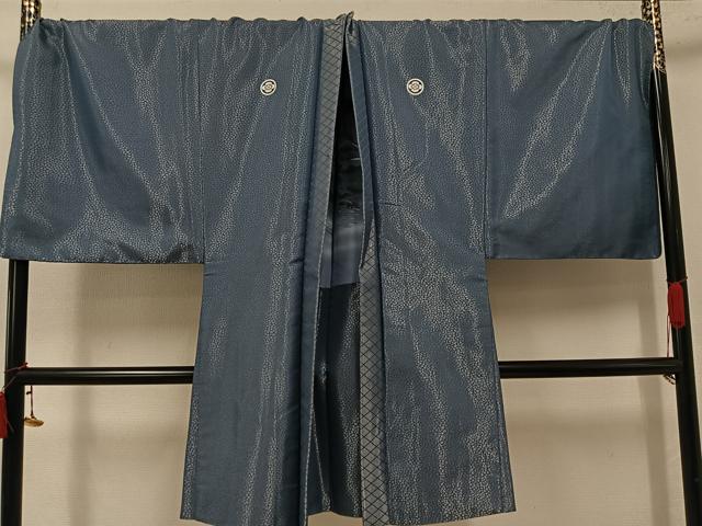 平和屋着物●男性 色紋付 羽織セット 石畳地紋 鉛色 羽織:銀通し地 キングサイズ 正絹 逸品 AABJ8448ph