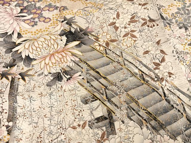 平和屋着物●豪華振袖 駒刺繍 渡橋草花文 金彩 正絹 逸品 AABJ8461ph