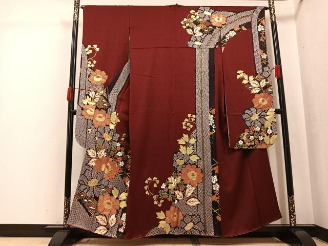 平和屋着物●豪華振袖 駒刺繍 草花文 金彩 正絹 逸品 AABJ8528ph