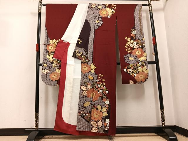 平和屋着物●豪華振袖 駒刺繍 草花文 金彩 正絹 逸品 AABJ8528ph