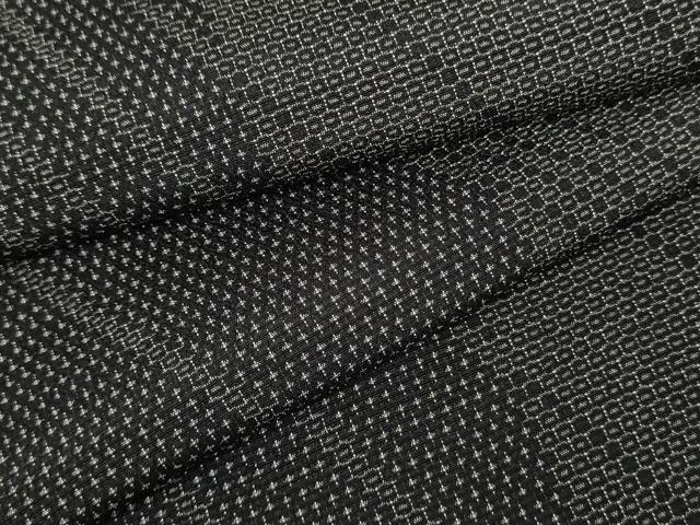 平和屋着物●本塩沢 110亀甲 斜縞 黒地 正絹 逸品 AABJ8637cs