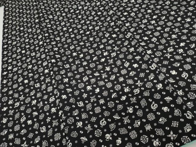 平和屋着物●上質な小紋 型染め 吉祥花宝尽くし 黒地 正絹 逸品 AABJ8656cs