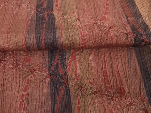 平和屋着物●上質な紬 竜巻絞り 縞 やまと誂製 正絹 逸品 未使用 AABJ8685cs