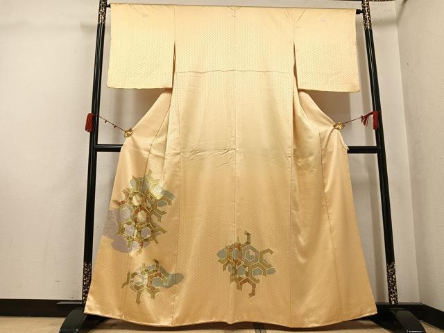 平和屋着物●色留訪問着 駒刺繍 亀甲草花文 金彩 正絹 逸品 AABJ9352ph