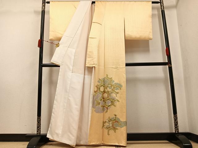 平和屋着物●色留訪問着 駒刺繍 亀甲草花文 金彩 正絹 逸品 AABJ9352ph