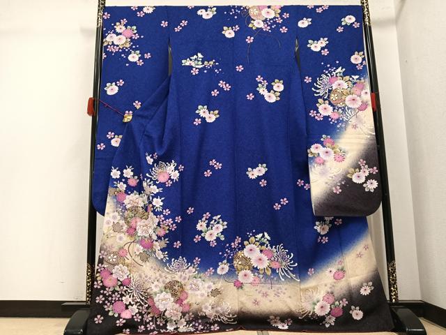 平和屋着物●豪華振袖 刺繍 花毬文 暈し染め 金彩 銀通し地 正絹 逸品 AABJ9411ph