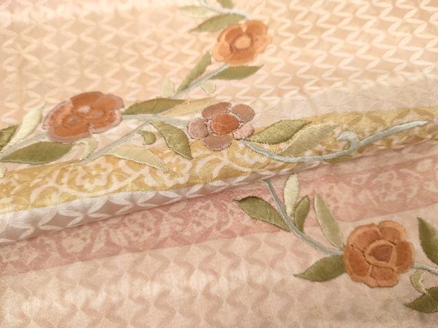 平和屋着物●訪問着 絞り 刺繍 枝花文 正絹 逸品 AABJ9933cs