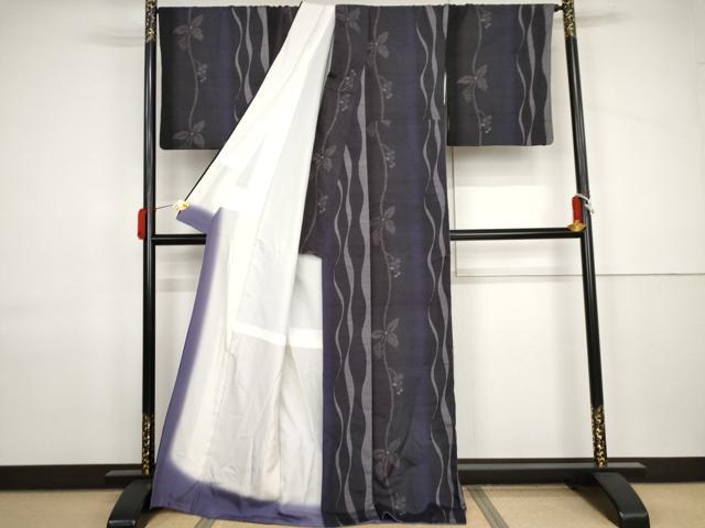 平和屋着物●結城紬 80亀甲 南天枝葉文 正絹 逸品 AABJ9940cs
