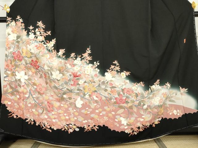 平和屋着物●本加賀友禅作家 村下信吉 黒留袖 枝花文 暈し染め 正絹 逸品 未使用 AABJ9986cs