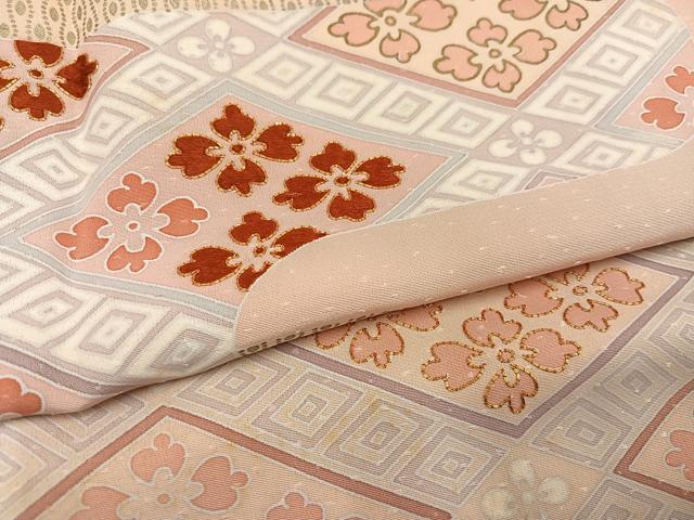 平和屋着物●創業460年・千總 色留袖 駒刺繍 花菱文 金彩 正絹 逸品 AABK0209ph