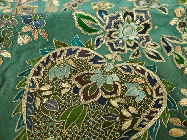 平和屋着物●訪問着 翠山刺繍 総刺繍 更紗花文 暈し染め 金糸 正絹 逸品 AABK0344ck