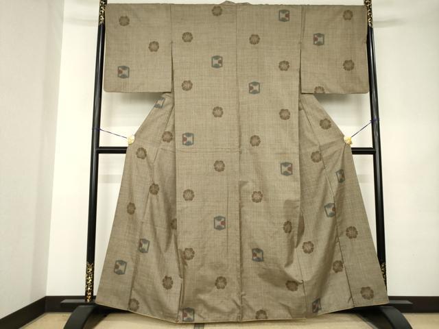 平和屋着物●本場大島紬 7マルキ 亀甲花文 正絹 逸品 AABK0381ck