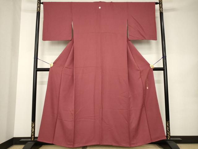 平和屋着物●本草木染作家 瑞鳳 色無地 紋意匠 葡萄茶色 正絹 逸品 AABK0396ck