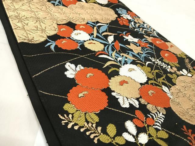 平和屋着物◎六通柄 本袋帯 唐織 雲重ね花文 黒地 金糸 正絹 逸品 AABK0474yx