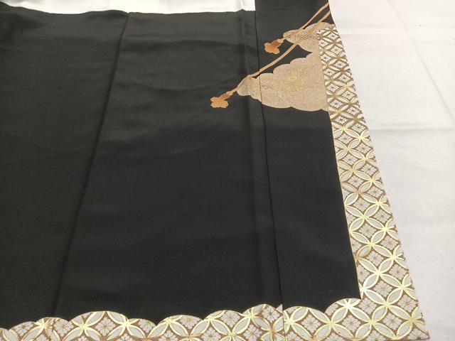 平和屋着物●豪華黒留袖 駒刺繍 雲取り七宝花文 金彩 正絹 逸品 未使用 AABK1013fy