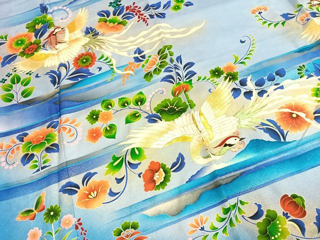 平和屋着物●本手描友禅作家 秋山章 振袖 舞蝶花鳥文 暈し染め 金彩 正絹 逸品 AABK1061fy