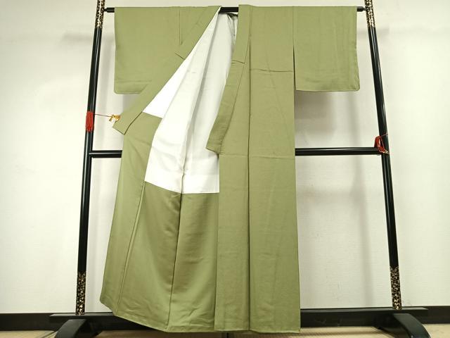 平和屋着物●上質な色無地 花鳥地紋 抹茶色 正絹 逸品 AABK1068fy