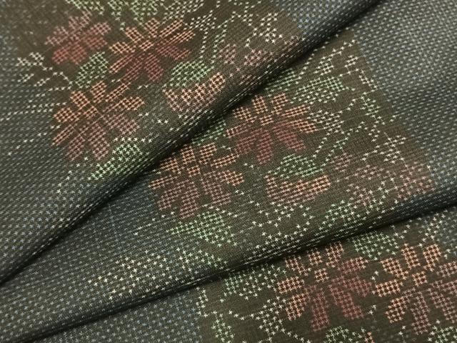 平和屋着物●本場大島紬 7マルキ 草花文 正絹 逸品 AABK1215fy