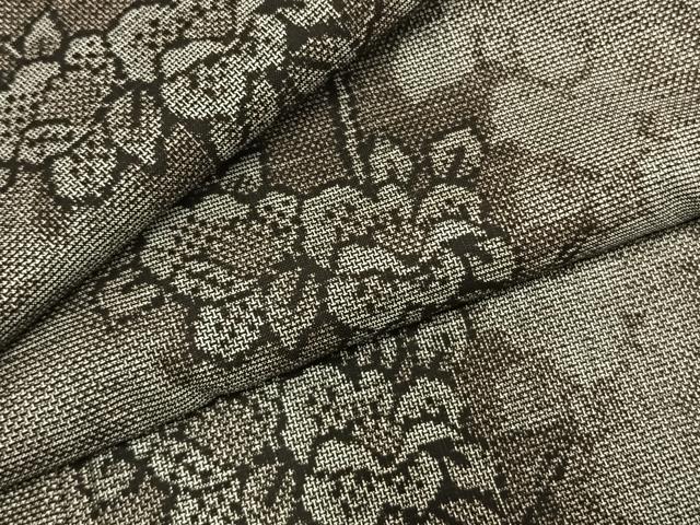 平和屋着物●本場大島紬 9マルキ 枝花文 正絹 逸品 未使用 AABK1222fy
