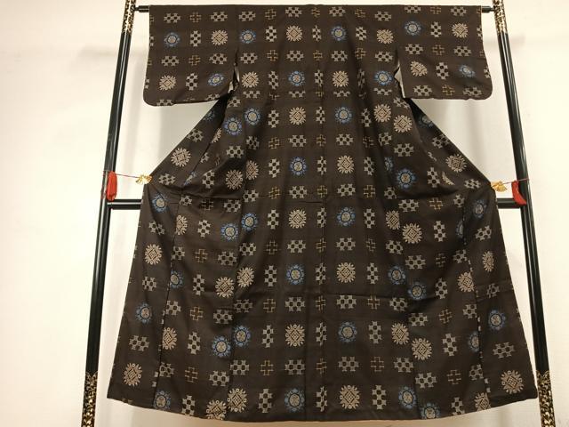 平和屋着物●本場大島紬 龍郷絣 正絹 逸品 AABK1278fy