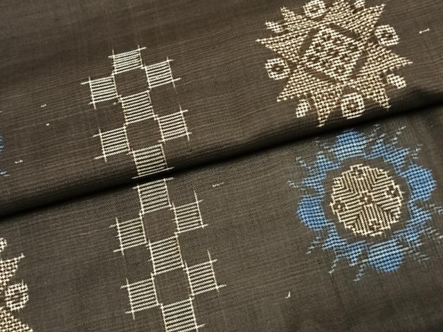 平和屋着物●本場大島紬 龍郷絣 正絹 逸品 AABK1278fy