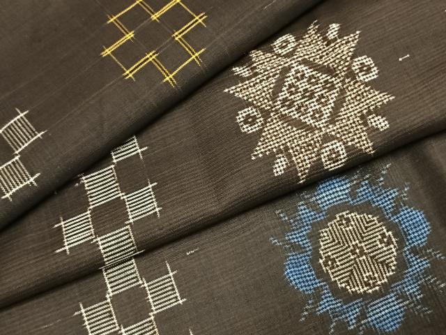 平和屋着物●本場大島紬 龍郷絣 正絹 逸品 AABK1278fy