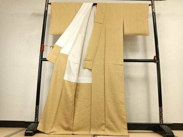 平和屋着物●上質な色無地 作家物 網目地紋 玉蜀黍色 正絹 逸品 AABK1347fy