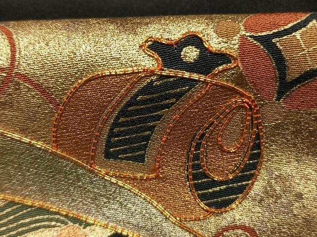 平和屋着物●五代 歌舞伎役者 坂東八十助 黒留袖 駒刺繍 地紙笹竹文 暈し染め 金銀彩 正絹 逸品 AABK1540fy