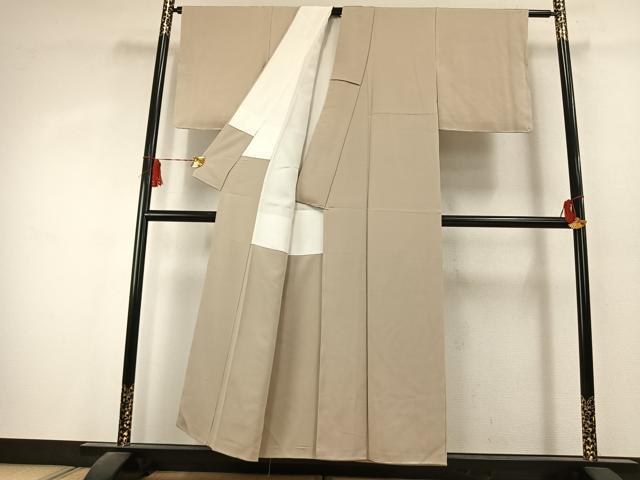 平和屋着物●上質な色無地 霞地紋 白橡色 正絹 逸品 未使用 AABK1578fy