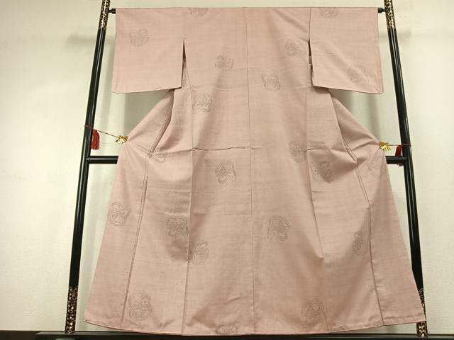 平和屋着物●結城紬 80亀甲 飛び亀甲柄 舞蝶文 正絹 逸品 未使用 AABK1589fy