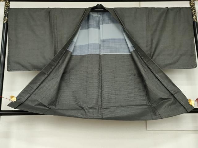 平和屋着物●男性 本場大島紬 アンサンブル・長襦袢(袷)セット 100亀甲 総詰め 黒地 正絹 逸品 未使用 AABK1707cs