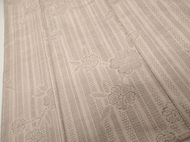 平和屋着物●結城紬 奥順 はたおり娘 80亀甲 枝花文 証紙付き 正絹 逸品 未使用 AABK1755cs