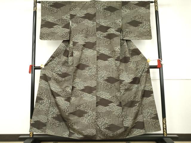 平和屋着物▼上質な小紋 紬地 型染め 松皮菱草花文 正絹 逸品 AABK1769cs