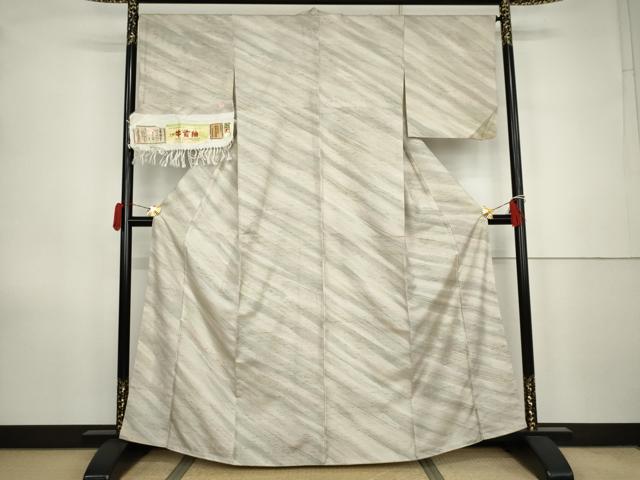 平和屋着物●石川県指定無形文化財 牛首紬 白山工房 手織り 斜縞 証紙付き 正絹 逸品 AABK1791cs